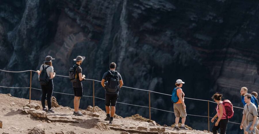 Full Day Ponta de São Lourenço - Natural Reserve - The six-hour day, from hotel pickup to trailhead