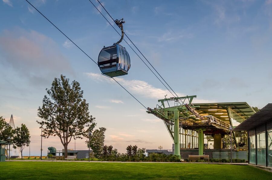 Funchal: 2-Hour Tuk-Tuk Tour with Cable Car Finale - Pico dos Barcelos gives you the big picture