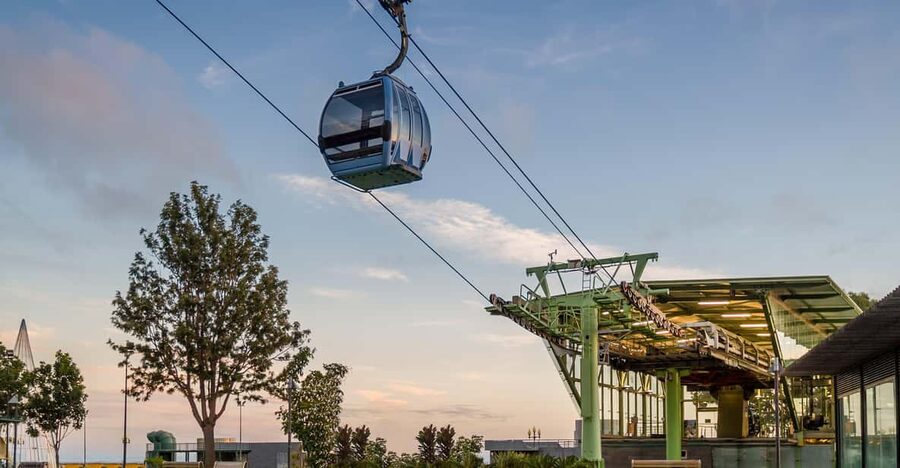 Funchal: 2-Hour Tuk-Tuk Tour with Cable Car Finale - Funchal Cathedral brings you into the old center