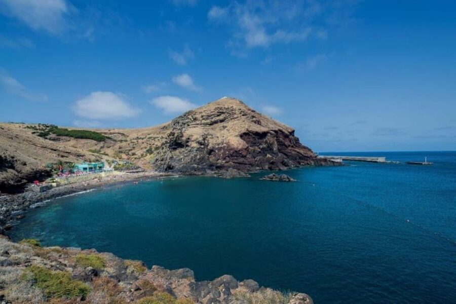 Funchal: Caniçal Ponta São Lourenco Hiking Transfer - The PR8 trail, about 7.5 kilometers round trip