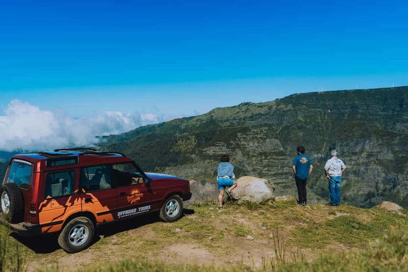 Funchal: Full-day Off-road Tour in West Madeira with Pickup - What the guides add to the day