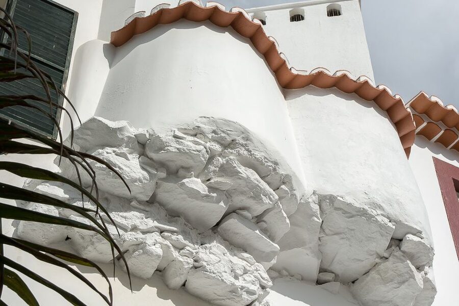 Funchal: Old Town Walking Tour - Colombo Square and Madeira’s sugar connection