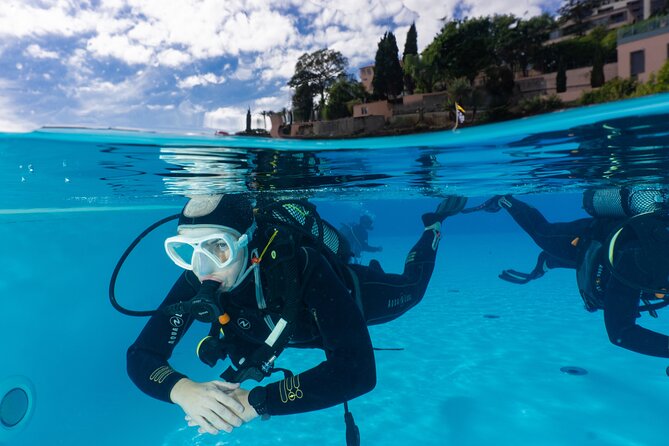 Funchal: Scuba Diving Experience for Beginners - Your first Atlantic breath in Funchal