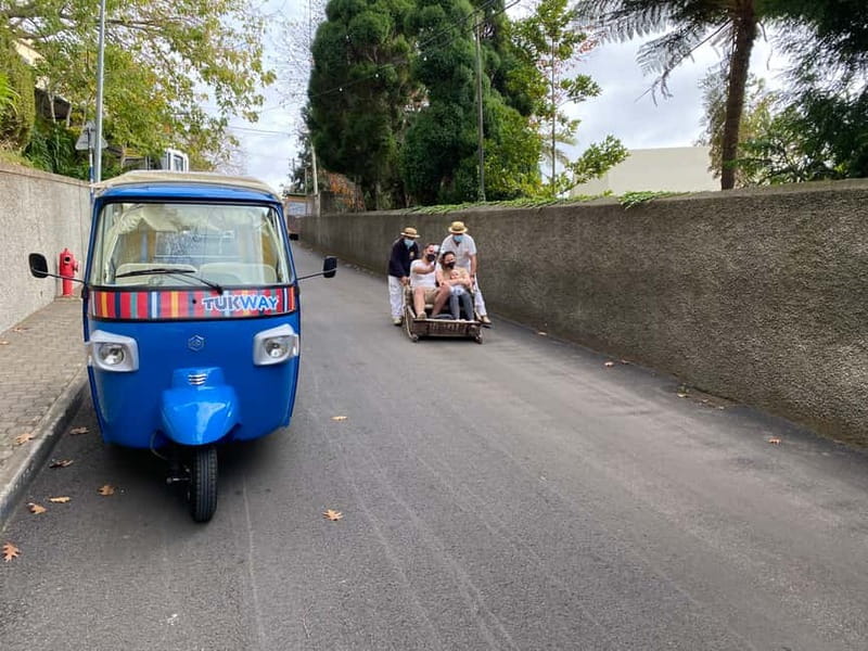 Funchal: Toboggan and Old Town Experience with Tukway - The climb to Monte and the 1818 church