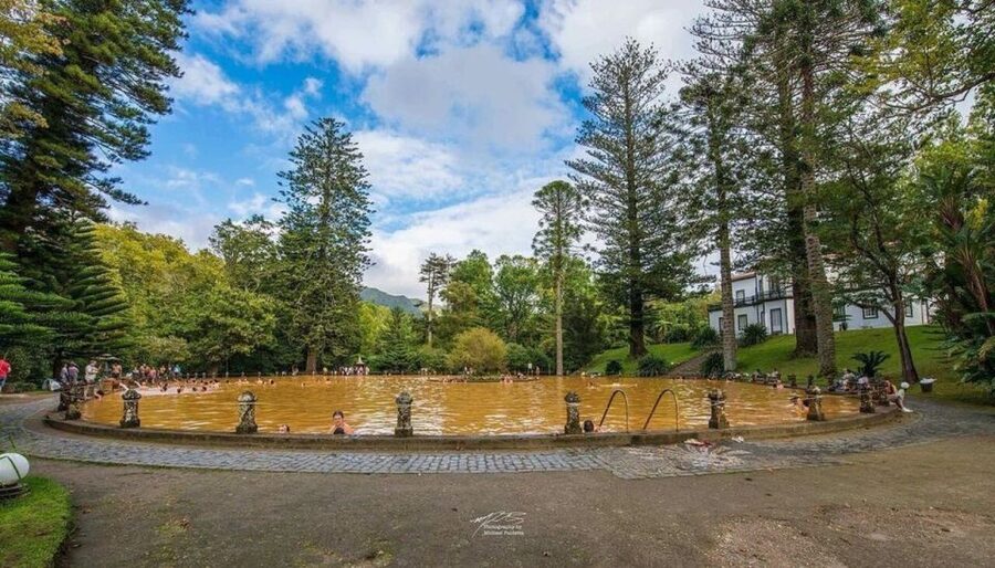Furnas: Thermal Springs & Tea Plantation Day Tour with Lunch - Terra Nostra Park and the warm-water pool