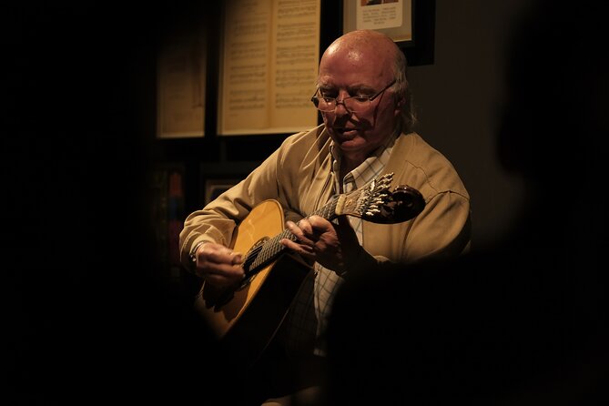 Ideal Clube de Fado - Is $25.40 good value?