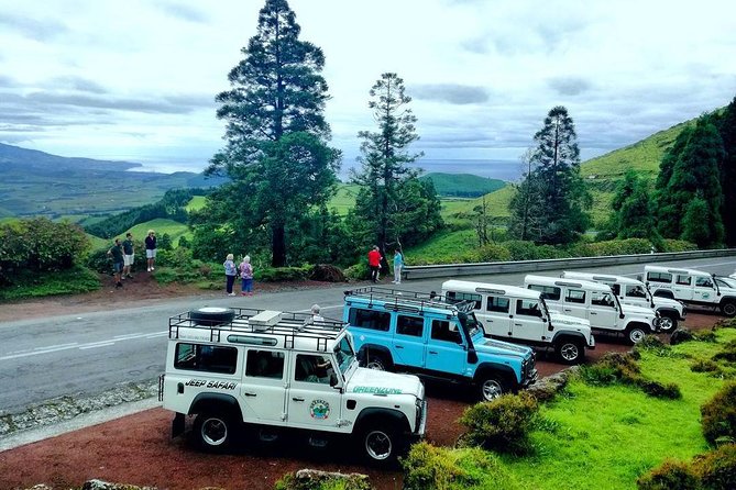 Jeep Tour Full Day Sete Cidades & Lagoa do Fogo with lunch and drinks included. - The Sete Cidades crater starts the day