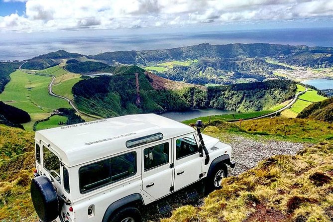 Jeep Tour Full Day Sete Cidades & Lagoa do Fogo with lunch and drinks included. - Muro das Nove Janelas adds a piece of island history