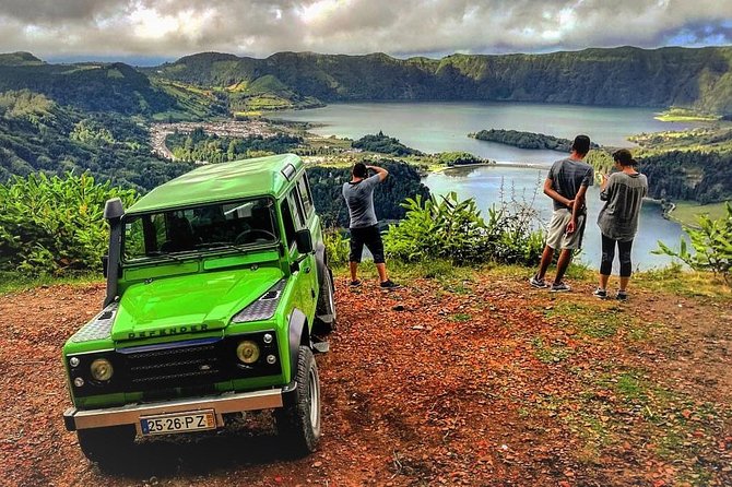 Jeep Tour Full Day Sete Cidades & Lagoa do Fogo with lunch and drinks included. - Lagoa do Fogo closes the route with a classic view