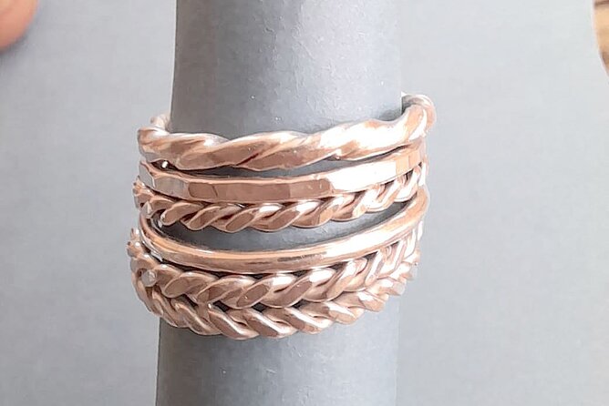 Jewellery Workshop in Albufeira - A Small Class Changes the Experience