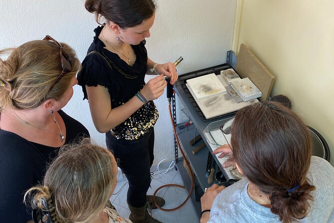 Jewellery Workshop in Albufeira - An Indoor Plan for a Cloudy Algarve Day