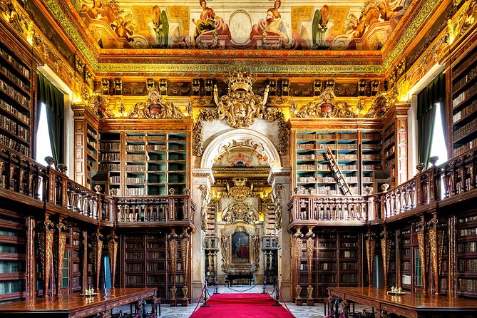 Joanina Library & Coimbra University | Private Former Alumni Tour - St Michael Chapel and the final historic rooms