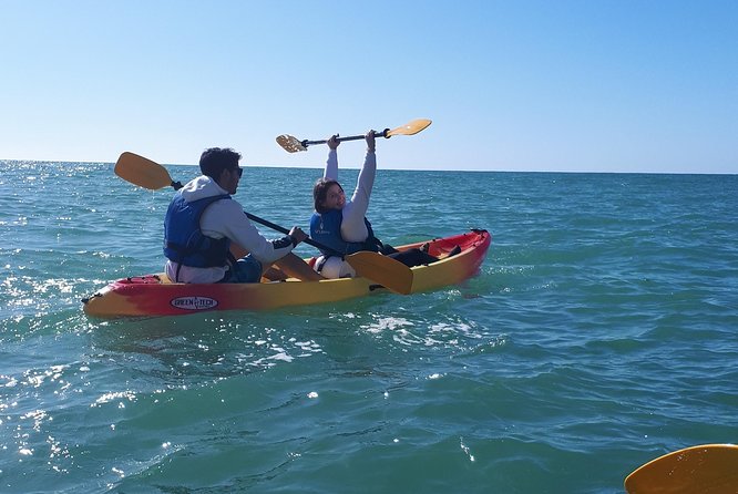 Kayak Algarve tour BENAGIL by Diamond tours - What the guide adds to the experience