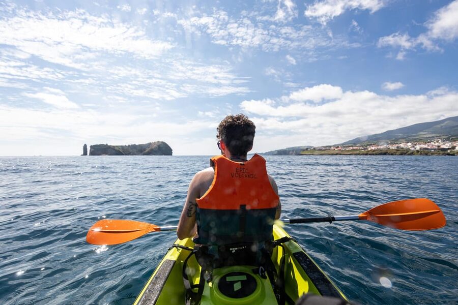 Kayak Guided Tour: Vila Franca do Campo Islet - Why the Vila Franca do Campo Islet makes a fine kayak destination
