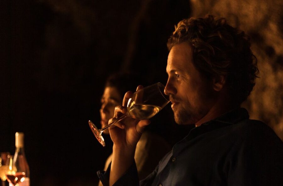 Lagoa: 2.5-Hour Vineyard Dinner with Winetasting - The food: simple Algarve cooking with plenty on the table