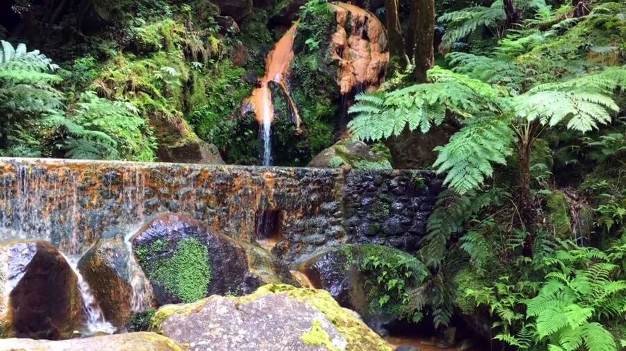 Lagoa do Fogo: Guided Volcano Geo Tour w/ Hotsprings Bathing - Should you book the Lagoa do Fogo Geo Tour?