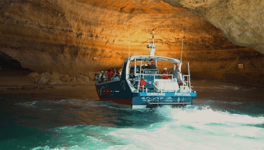 Lagos: Combo Dolphin and Benagil Tour with Marine Biologist - Searching for dolphins in open Atlantic water