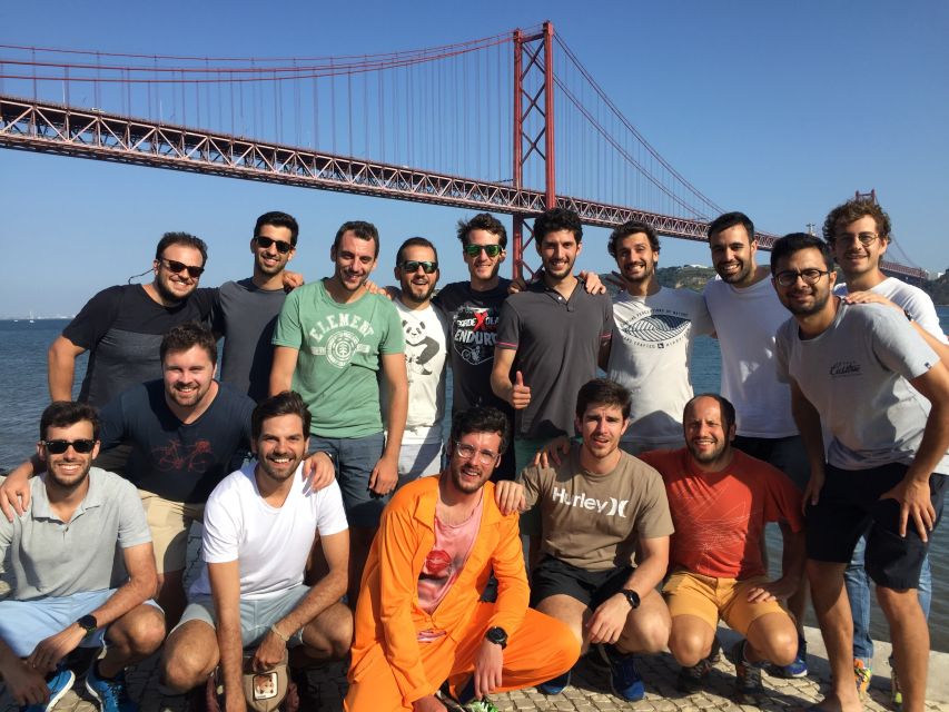 Lisbon: 1-Hour Beer or Sangria Bike Sightseeing Tour - Music, lights, and the party atmosphere
