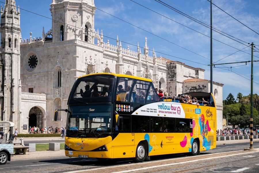 Lisbon: 1-or 2-Day Hop-On Hop-Off Bus Tour - The pink route and Lisbon’s modern eastern side