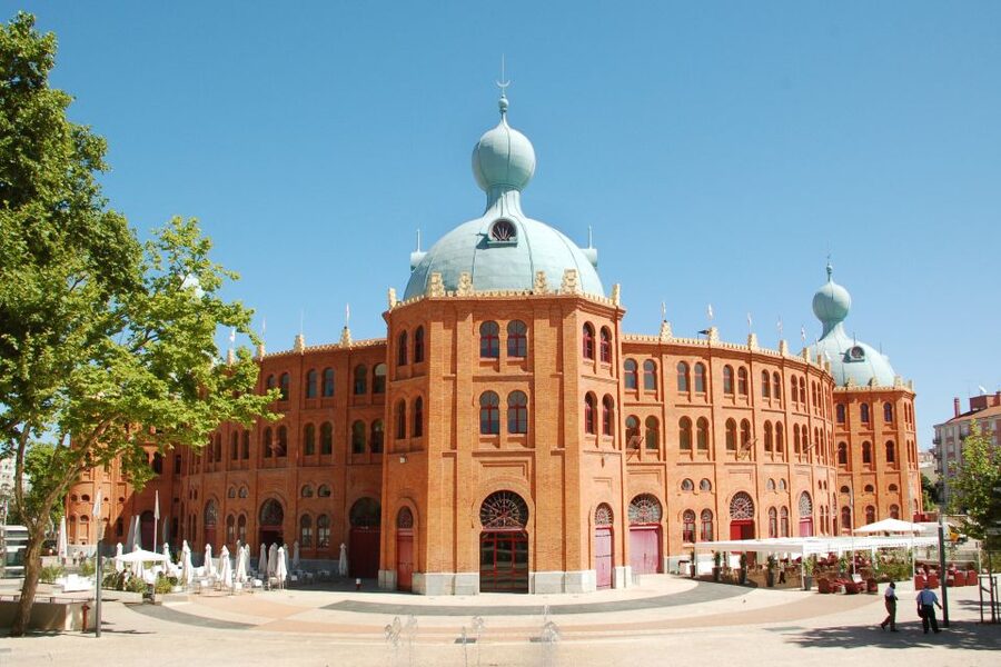 Lisbon: 1-or 2-Day Hop-On Hop-Off Bus Tour - Timing your stops and avoiding wasted waits