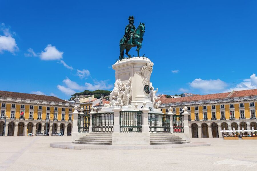 Lisbon: 3-in-1 Hop-On Hop-Off Bus and Tram Tours - The hills tram and Lisbon’s oldest-feeling neighborhoods