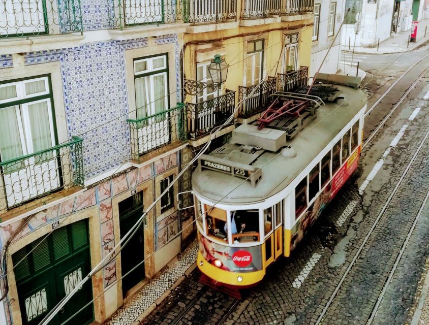 Lisbon: 7 Hills Panoramic Guided Tour by E-Bike - Why Lisbon’s seven hills work so well by e-bike