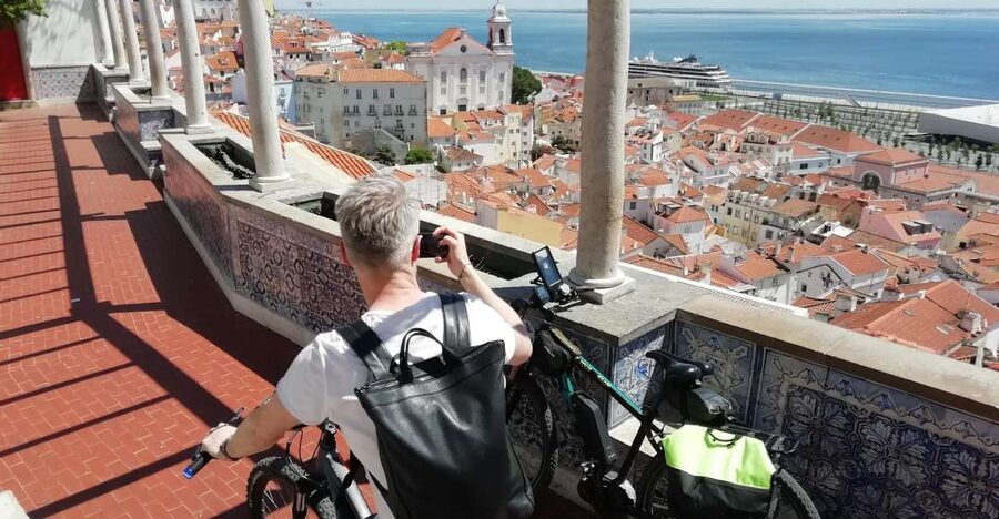 Lisbon: 7 Hills Panoramic Guided Tour by E-Bike - Starting near Santa Apolónia Station