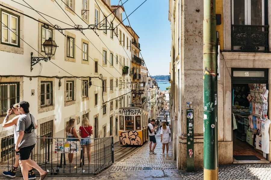 Lisbon: 72/96-Hour Hop-On Hop-Off Bus, Tram & Boat Ticket - The practical details that affect value
