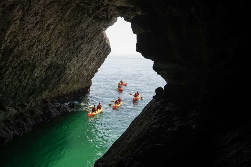 Lisbon: Arrabida Park Kayak Tour with Beach Picnic - Safety briefing and first strokes in Sesimbra