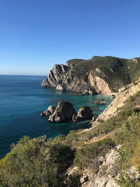 Lisbon: Arrabida Park Kayak Tour with Beach Picnic - Should you book the Arrábida kayak tour?