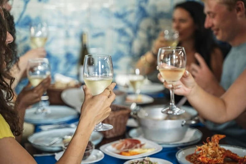 Lisbon: Baixa Food Walking Tour with Drinks - The dessert finish, with pastel de nata in the spotlight