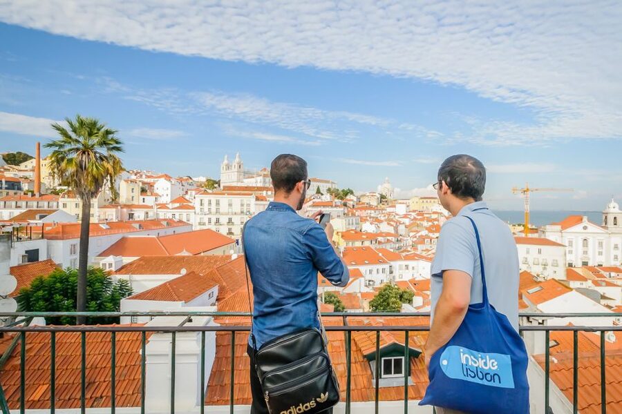 Lisbon: Best of City Private Walking Tour - Alfama’s lanes and Lisbon’s Fado tradition