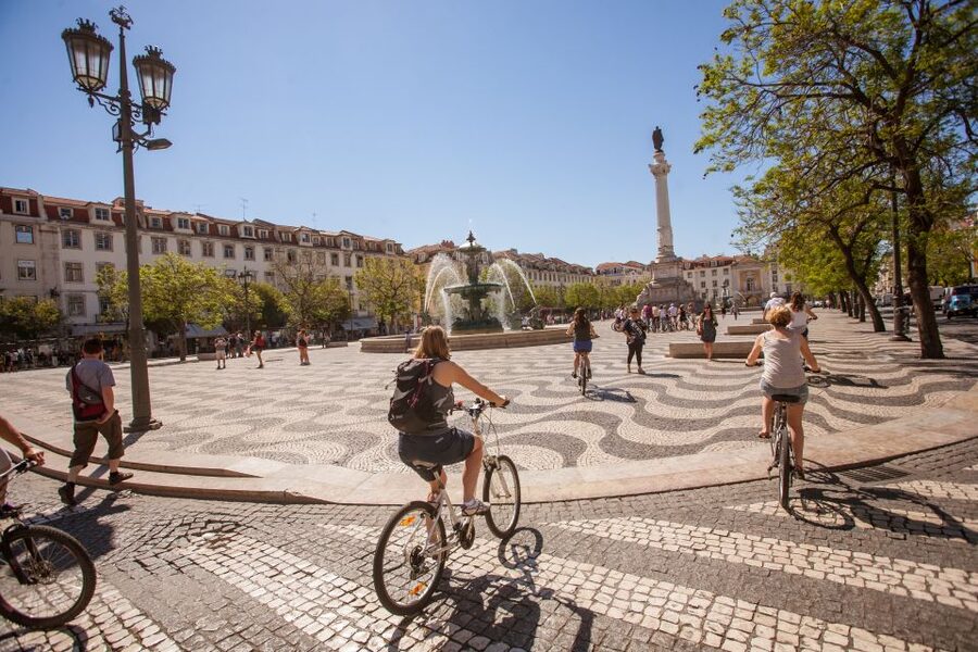 Lisbon Bike Tour: Downhill Downtown Lisbon to Belém - Guides, group feel, and the quality of the commentary