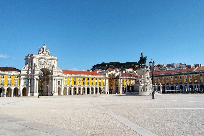 Lisbon Bike Tour: Downhill Downtown Lisbon to Belém - Down Avenida da Liberdade into old Lisbon