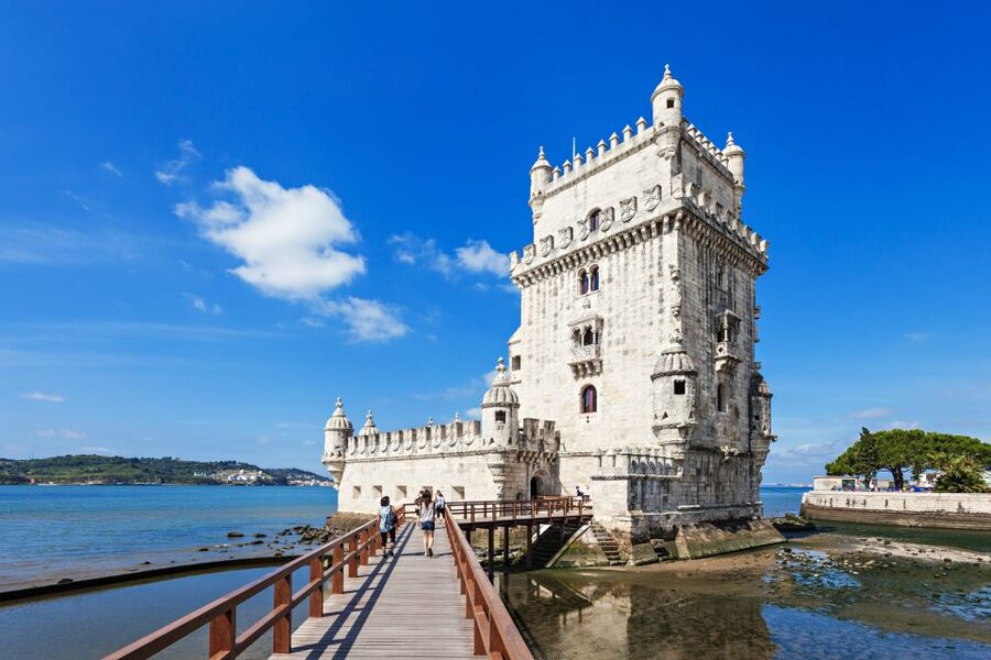 Lisbon: Boat Tour Ticket and Hop-on Hop-off 48-Hour Bus. - Audio, comfort, and common frustrations