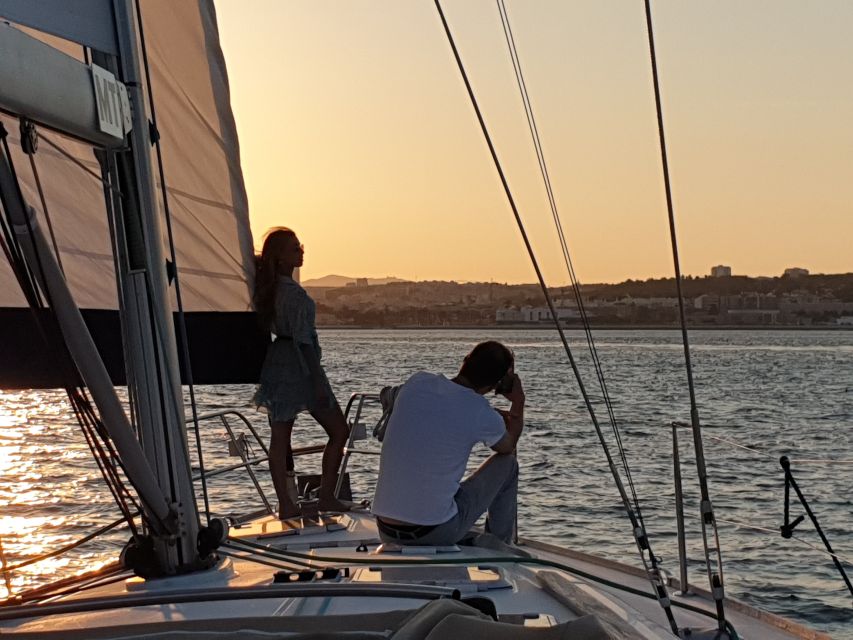 Lisbon: Champagne Sailing Tours - MAAT and the return sail