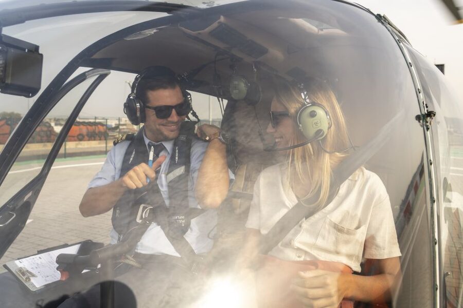 Lisbon: City and Coastline Sightseeing Helicopter Flight - What the 10-minute flight actually gives you