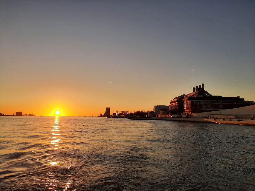 Lisbon: City Skyline Sailboat Cruise with Drink and Snacks - Key points to know before booking
