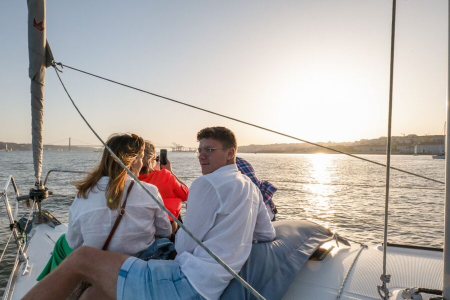 Lisbon: Daytime/Sunset/Night City Sailboat Tour with Drink - Is $41 a fair price?