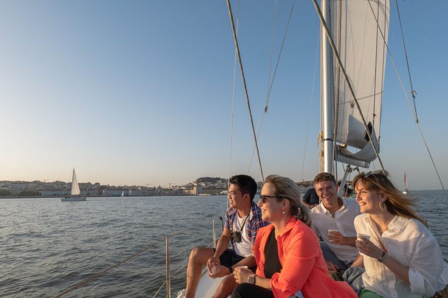 Lisbon: Daytime/Sunset/Night City Sailboat Tour with Drink - Comfort, clothing, and access