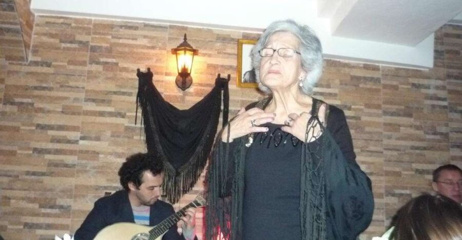 Lisbon Dinner with Fado Show and Sights by Night - What the meal and show may be like