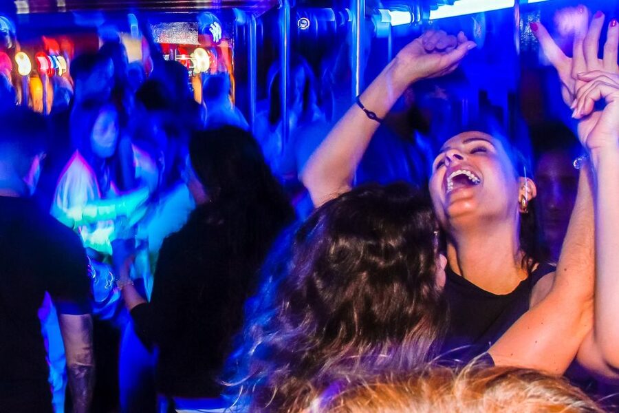 Lisbon: Disco Night Cruise with DJ and Open Bar - Under the 25 de Abril Bridge