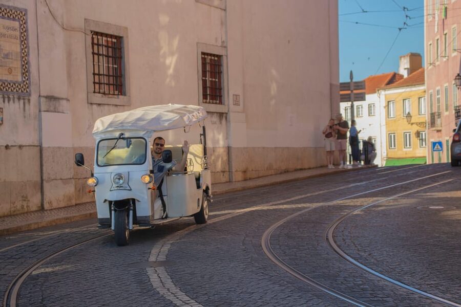 Lisbon: Early Morning TukTuk Tour - hotel/cruise ship pickup - Alfama, the cathedral, and two classic miradouros