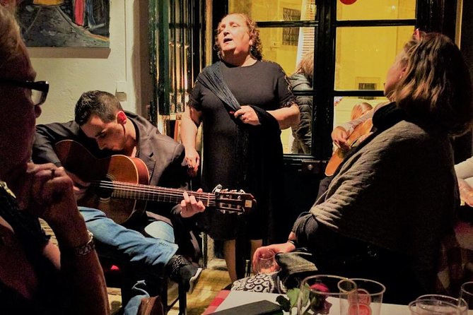 Lisbon Fado Experience: Walking Tour, Dinner and Live Music Show - What the Fado lesson adds