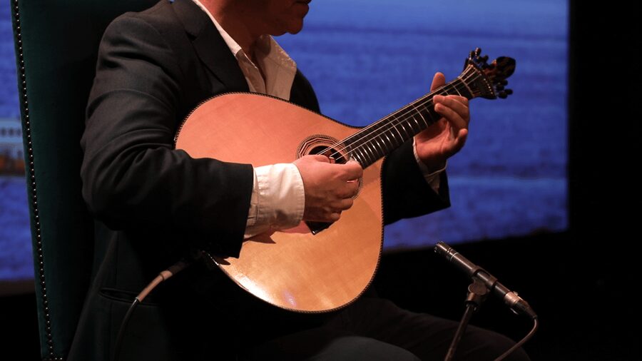 Lisbon: Fado in Chiado Live Show - Entering the Chiado concert hall