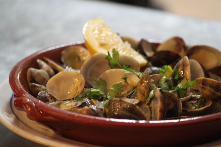 Lisbon: Food and Culture 3-Hour Walking Tour - Trindade beerhouse in a former monastery
