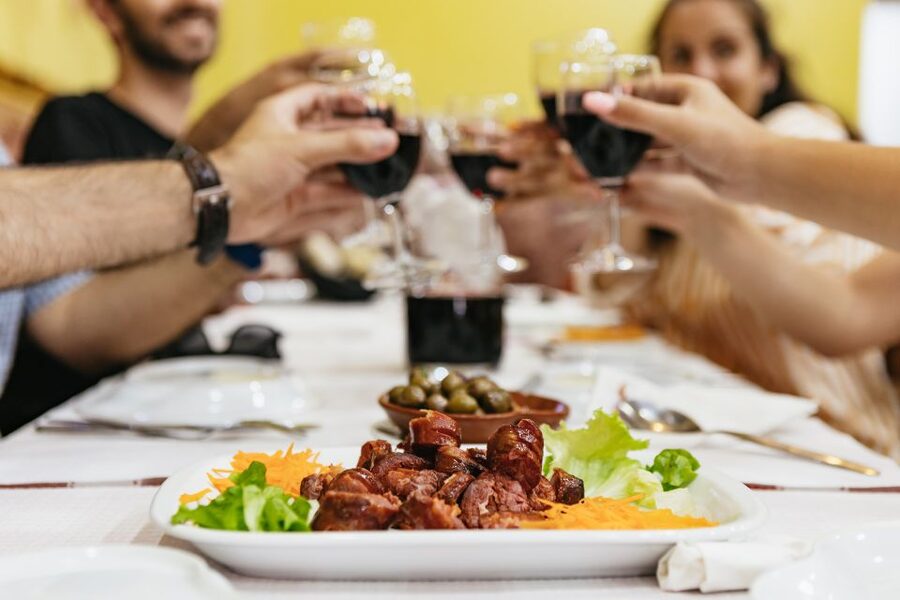 Lisbon: Food and Wine Small Group Walking Tour - Key points to know before booking