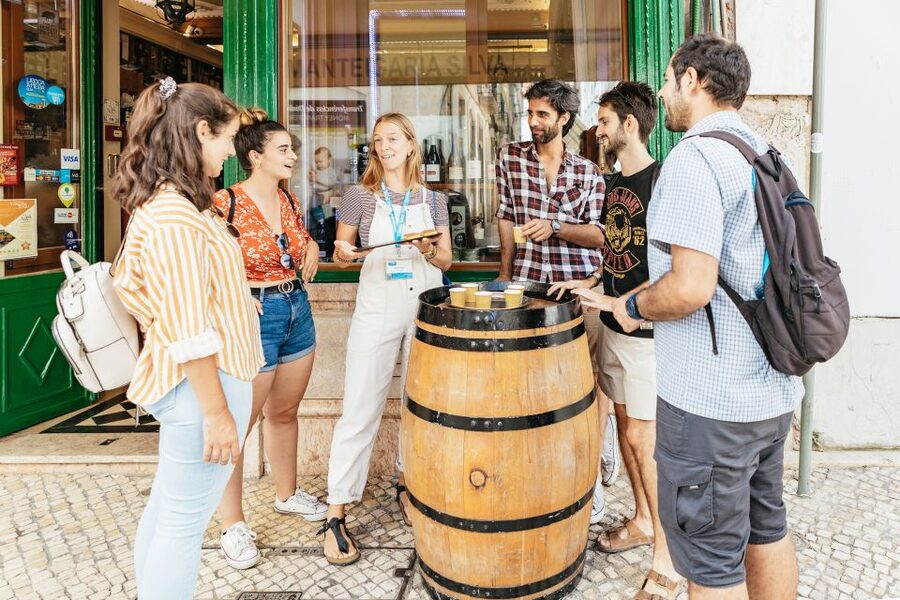 Lisbon: Food and Wine Small Group Walking Tour - Vinho Verde and Lisbon’s codfish cake