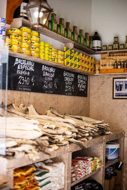 Lisbon: Food Tasting Tour by Tuk Tuk with 2 Stops - What the $159 price really buys you