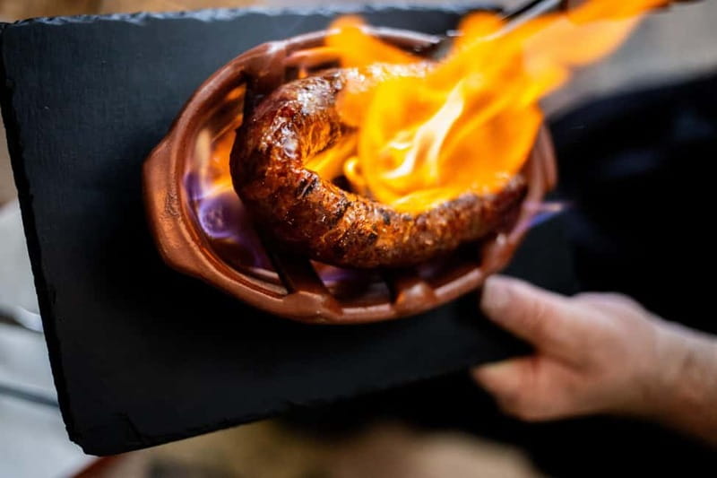 Lisbon: Food Tasting Tour by Tuk Tuk with 2 Stops - Should you book this Lisbon food tour?